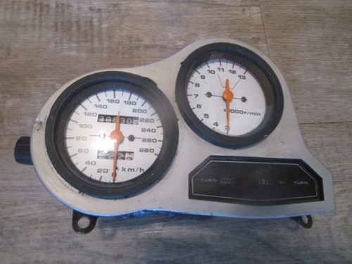 Suzuki gsxr 1100 - suzuki,